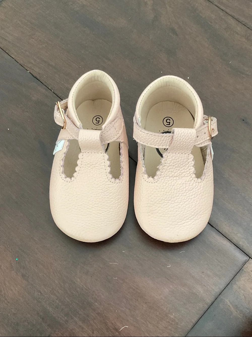 Baby T-Strap Mary Jane Shoes in Pale Pink